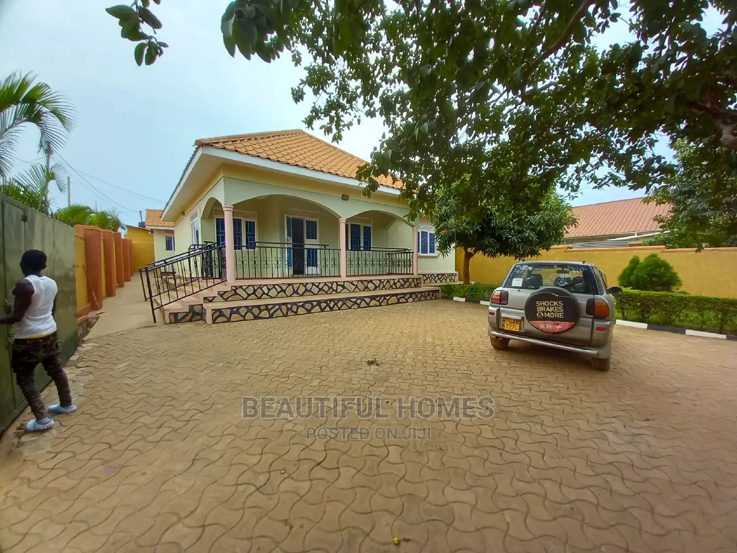 Furnished 4bdrm Bungalow in Near Naalya, Kira for Sale