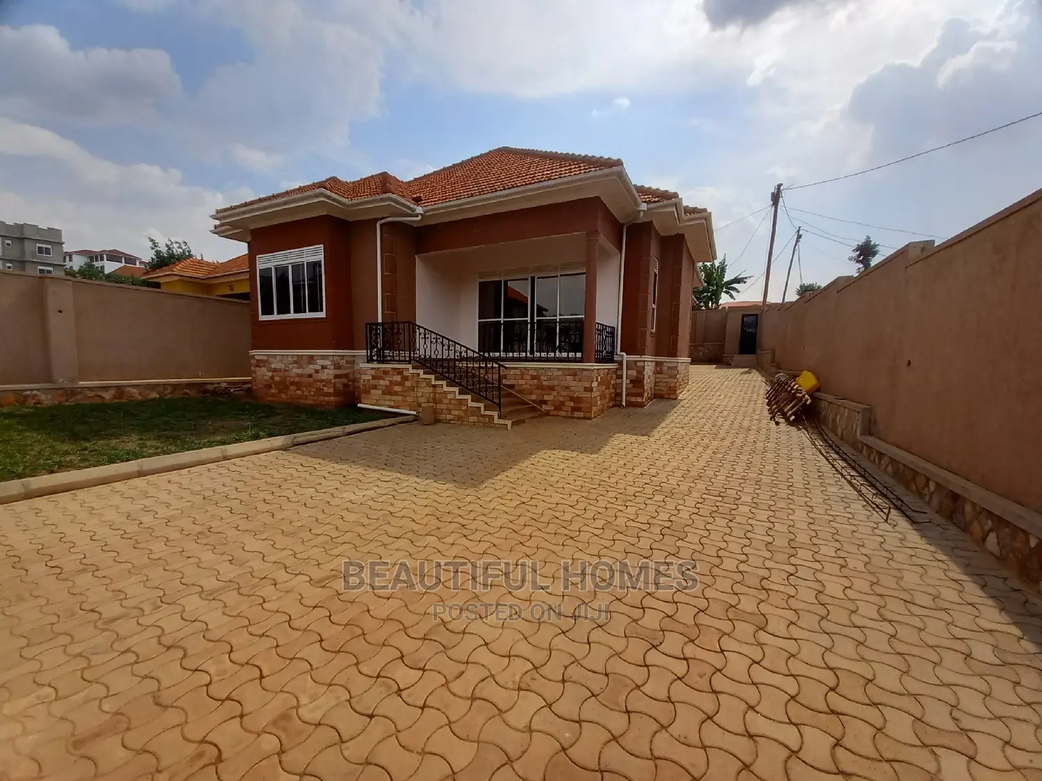Furnished 4bdrm House in Kira Gated for Sale