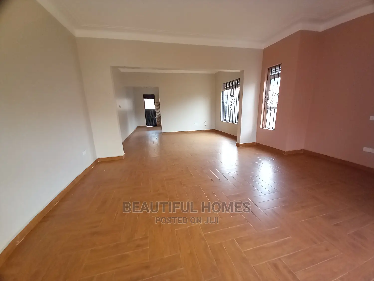 Furnished 4bdrm House in Kira Gated for Sale