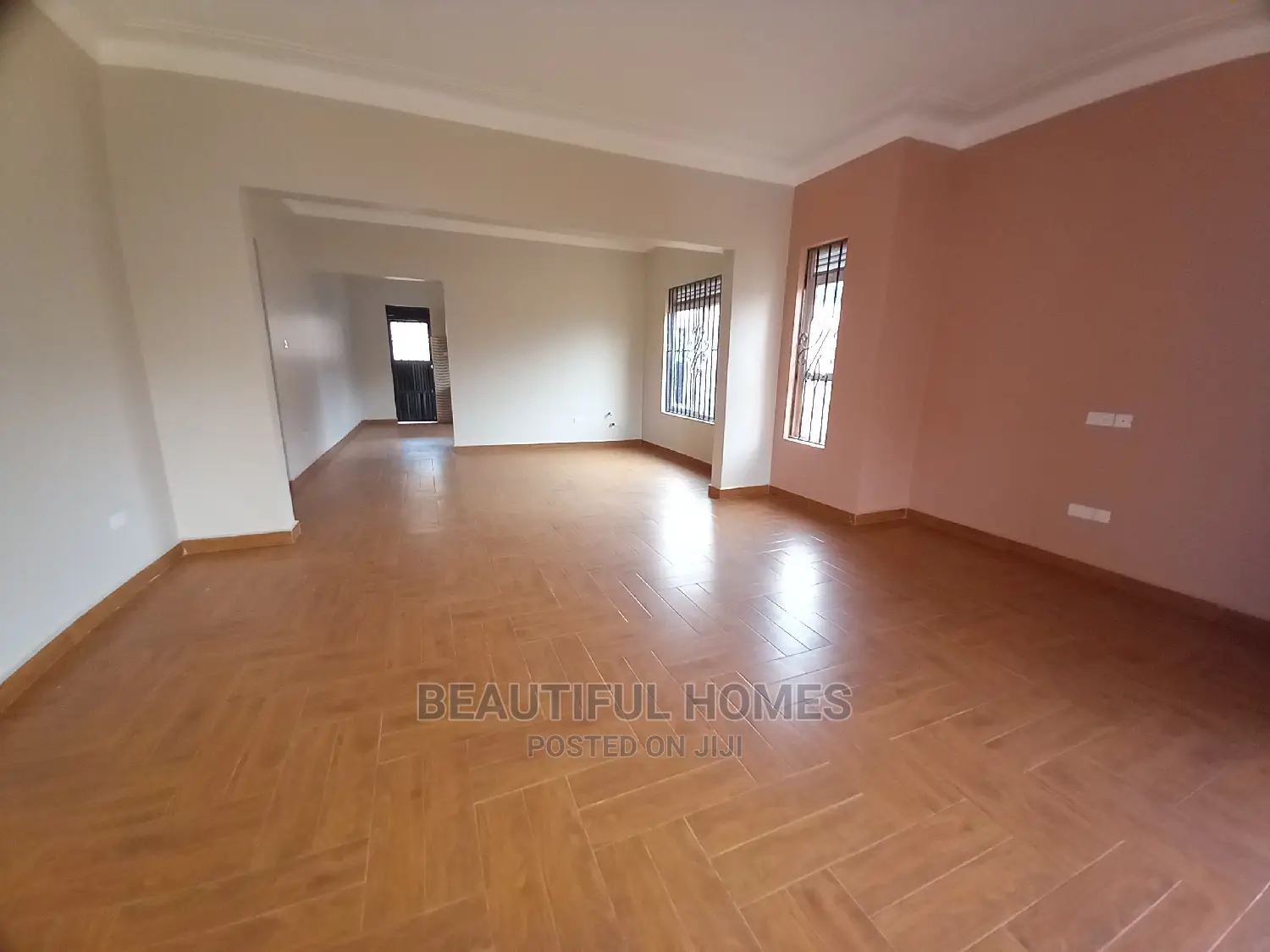 Furnished 4bdrm House in Kira Gated for Sale